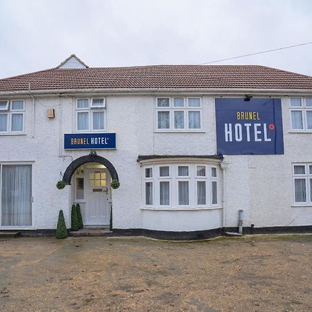 Oyo Brunel Hotel Аксбридж Экстерьер фото